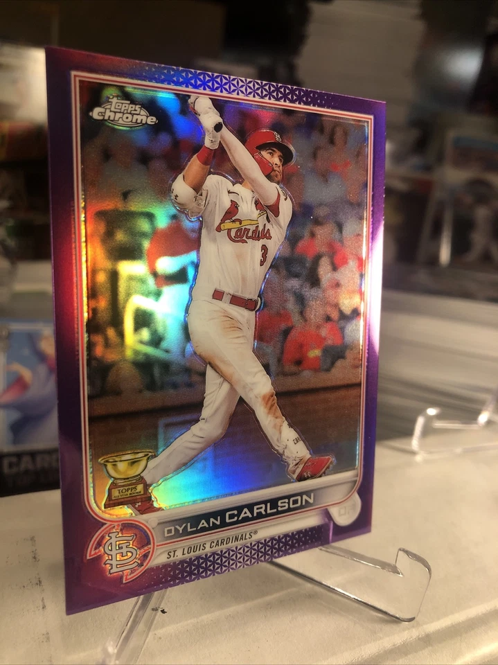 2022 Topps Chrome Dylan Carlson RARE Purple Refractor Gold Cup Rookie SSP /250 - Image 2 of 3