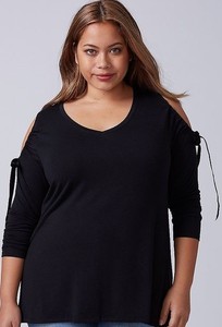 black cold shoulder top size 22