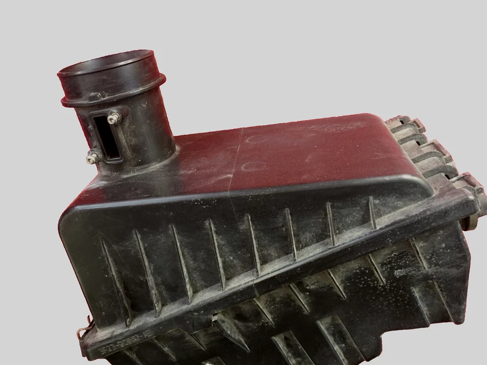 2004-2007 Ford Freestar Mercury Monterey 4.0L Air Intake Cleaner Box OEM - Image 2 of 4