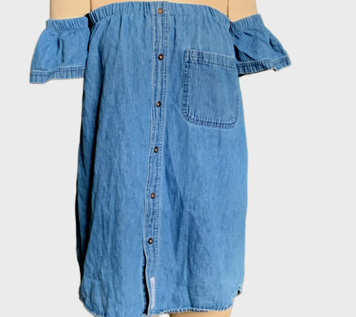 Poor Pitiful Pearl Off Shoulder Chambray Top M/L Blue #95B