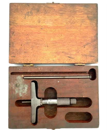 Lufkin Rule Co. No. 513 Depth Micrometer 0-3” Range
