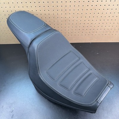 GENUINE 2018 HARLEY FAT BOB FACTORY SEAT SOFTAIL FXSB FXSBS FATBOB 2018-2020