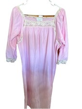 Vintage Wolverine Pink Long Sleeve Lace Fleece Size Medium Dainty Granny Core