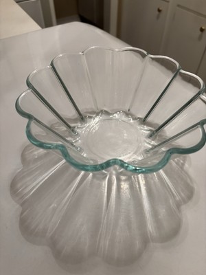PYREX France Vintage Fluted Bowl Blue Tint Mold Glass 823 A 20cm