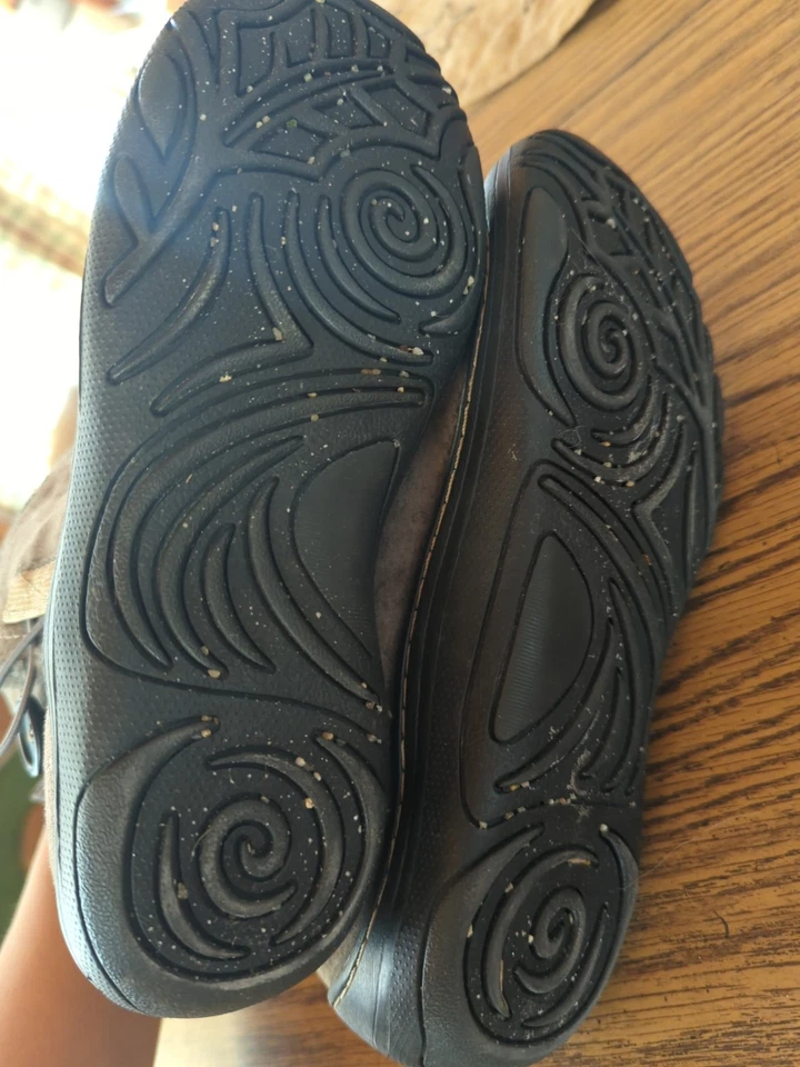 Privo by Clarks Botas de Nieve Impermeables Zapatos de Invierno para Mujer Talla 7 M Marrón Gamuza Foto 4 de 4