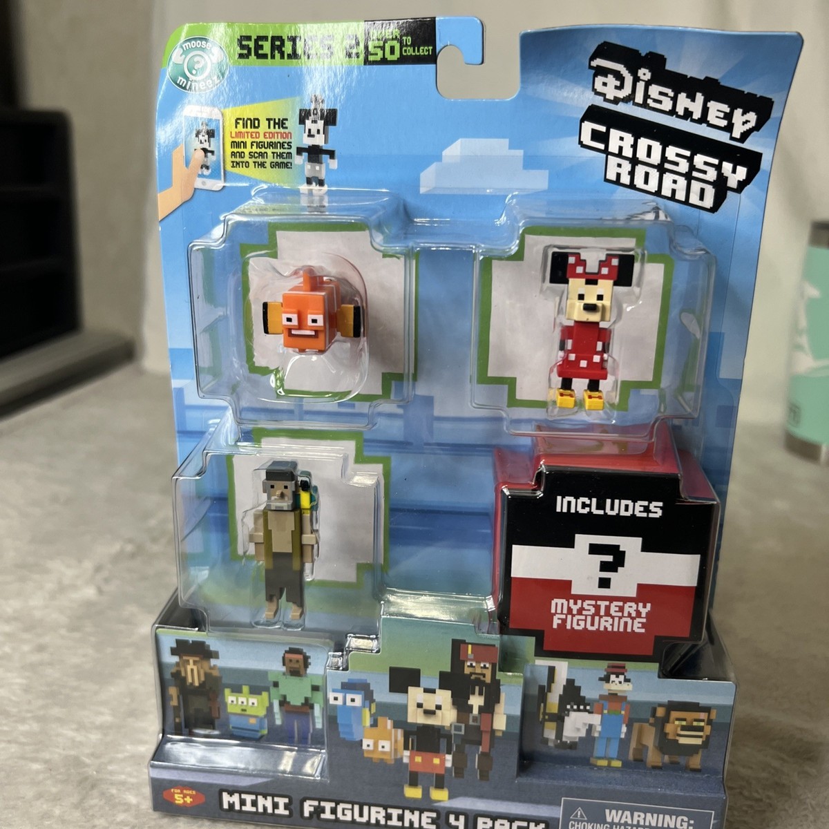 New Disney Crossy Road 4 Pk Minnie Pirates Caribbean Nemo Mystery