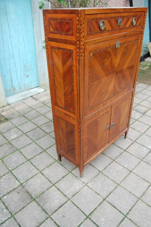 secrétaire d époque louis XVI en noyer et marqueterie de l est de la France - Photo 3/4