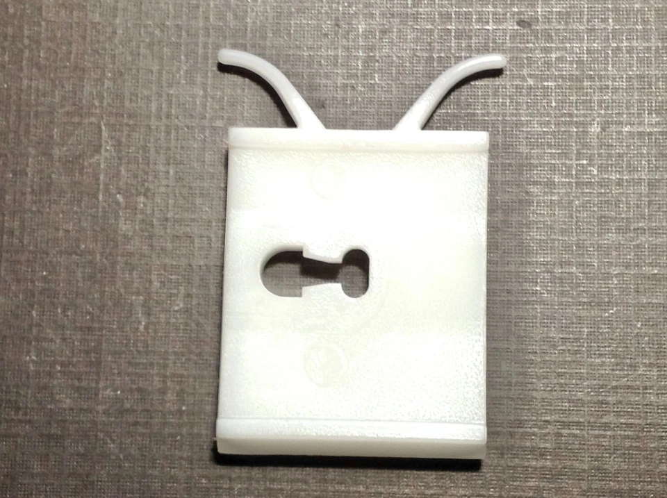 6 piezas Pontiac Grand Prix 1988-1995 panel basculante clips de moldura NORS 10091286 Foto 3 de 4