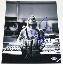 IGGY POP SIGNED AUTHENTIC 11X14 PHOTO THE STOOGES PUNK ROCK BECKETT COA BAS