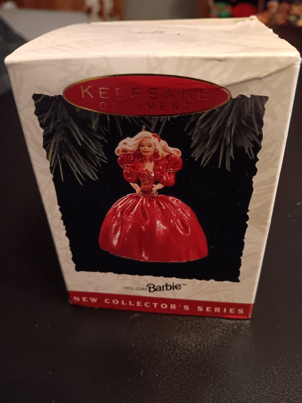 Barbie 1993 Hallmark Keepsake Ornament Collector's Edition Holiday Barbie