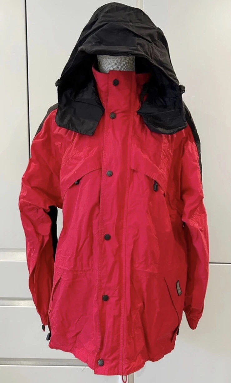 Regatta outside jacket rain jacket hood size small black red pockets