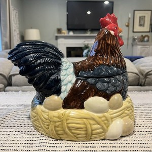 Boston Warehouse Ceramic Chicken Hen On Nest Cookie Jar Kitchen Decor