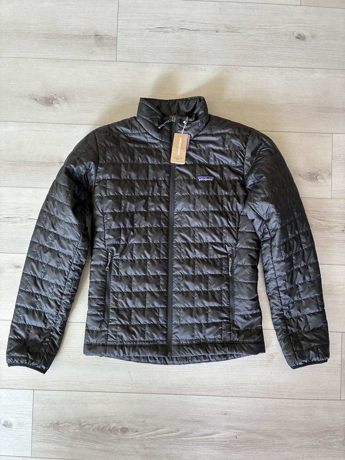 Patagonia Nano Puff Jacket for Men, Size Medium - Black