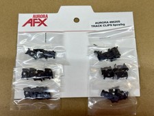 VTG - 36pcs 6x6bags Aurora AFX Track Repair Clips Dealer Hang-Card - NOS