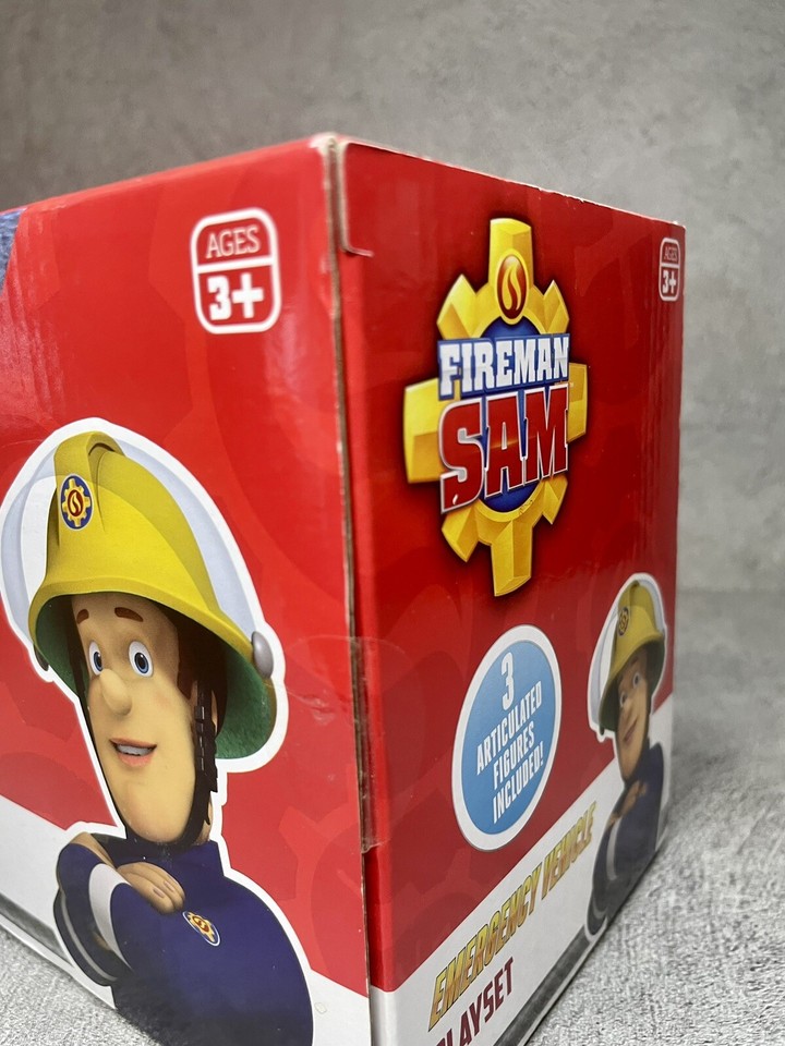 Fireman Sam Emergency Vehicle Playset. 3x Emergency vehicles and