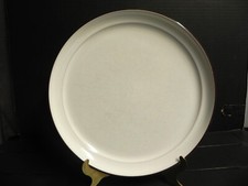 Set of 2 Noritake Stoneware MARSHMALLOW Dinner Plates (only 1 shown)