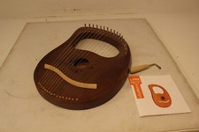 LYRE 16 STRING WOOD HARP