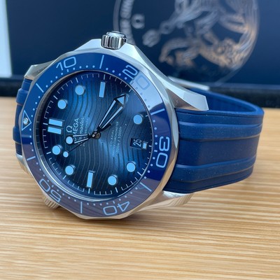 OMEGA Seamaster Diver 300M Summer Blue -75th anniversary - 210.32.42.20.03.002