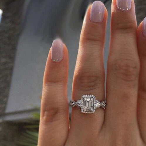 2.Ct Emerald Cut Diamond Engagement Ring 14K White Gold Simulated Size 5.5 - Image 2 of 3