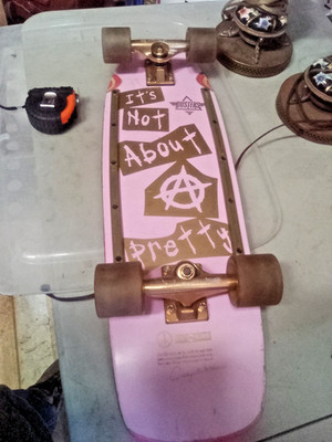 Skateboard complete ,CINDY WHITEHEAD,its not about pretty