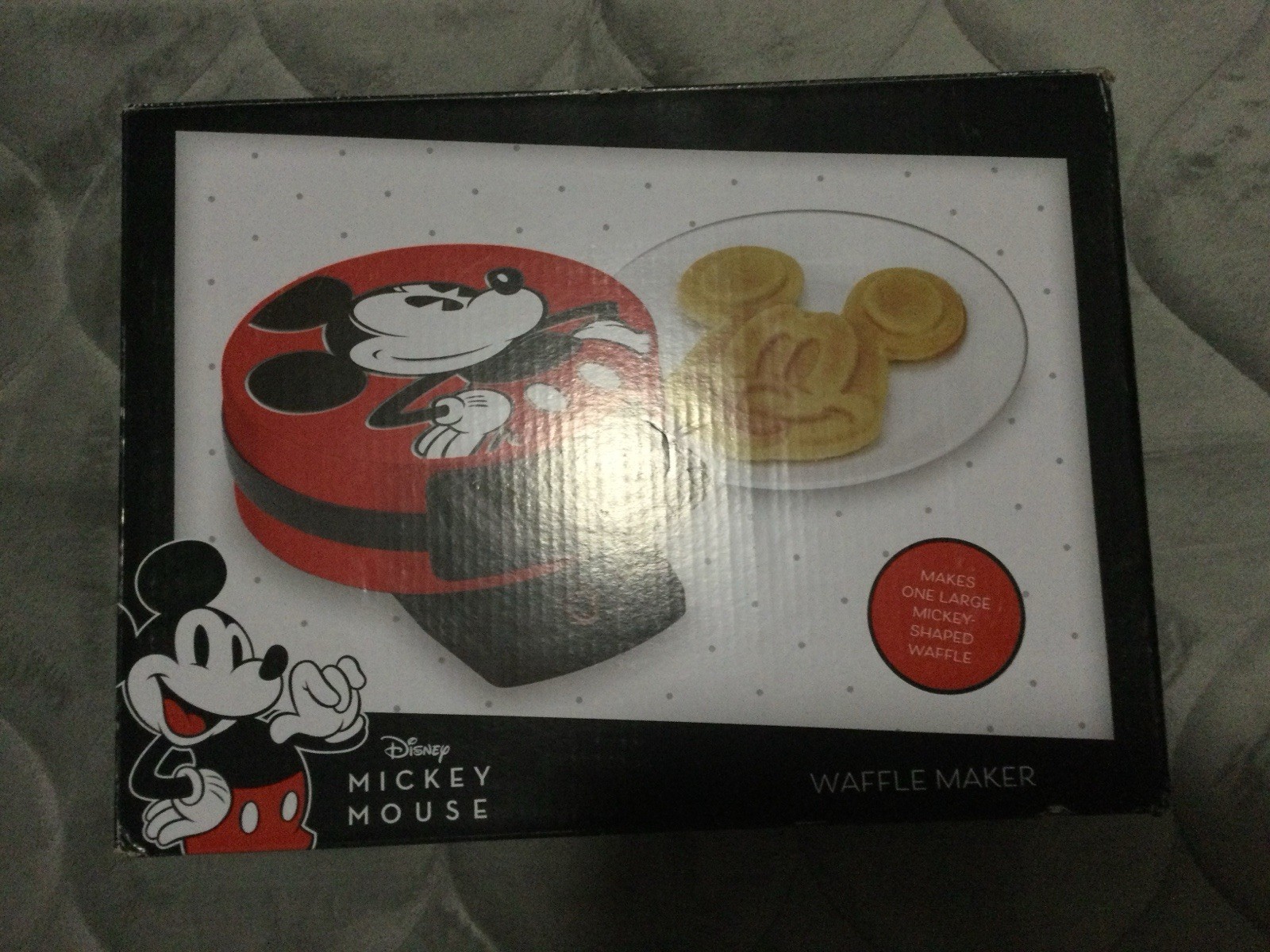 Disney Mickey Mouse 7.5 Inch Waffle Maker