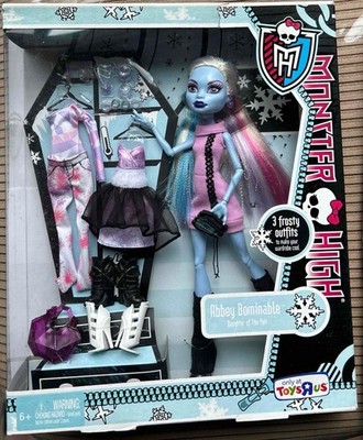 Monster High Toys R Us Exclusive~Abbey Bominable Doll w/3 Frosty Outfits~NRFB