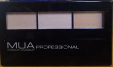 MUA Makeup Academy Highlighting Palette 15g NEW OTHER READ