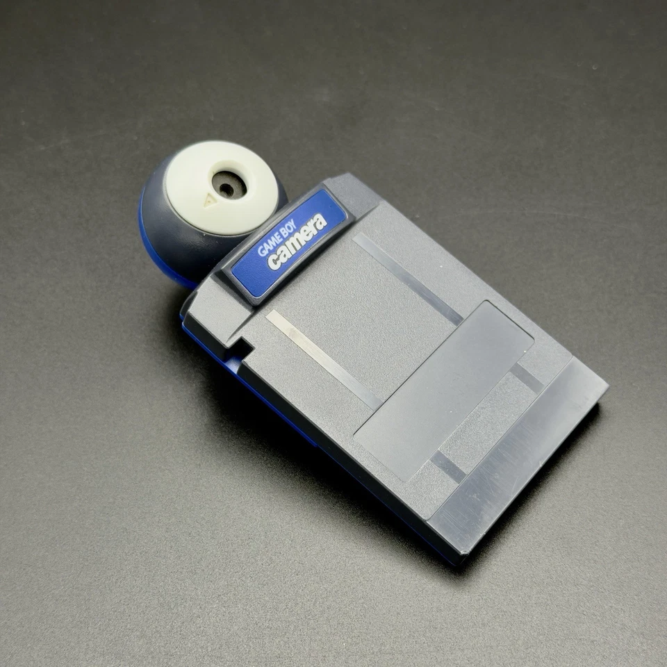 NINTENDO GAME BOY CAMERA BLU +MANUALE + SCATOLA COMPLETO GIG TESTATO FUNZIONANTE - Immagine 2 di 4
