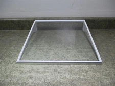 GE REFRIGERATOR SHELF CHIPPED/RUST PART # WR32X10898