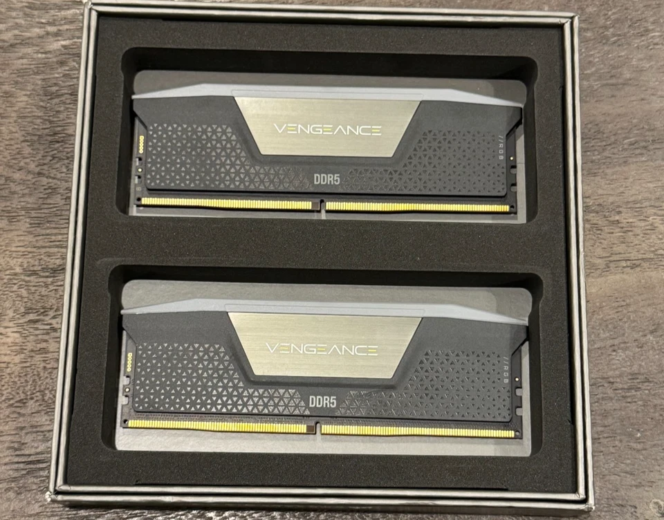 Corsair Vengeance 32GB(2x16GB) 5600MT/s DDR5 RAM - Image 2 of 4