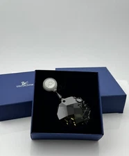Swarovski SCS Earth Ornament 2010 MIB #1003284