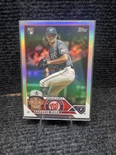 2023 Topps Update - Thaddeus Ward Rainbow Foil Rookie Card