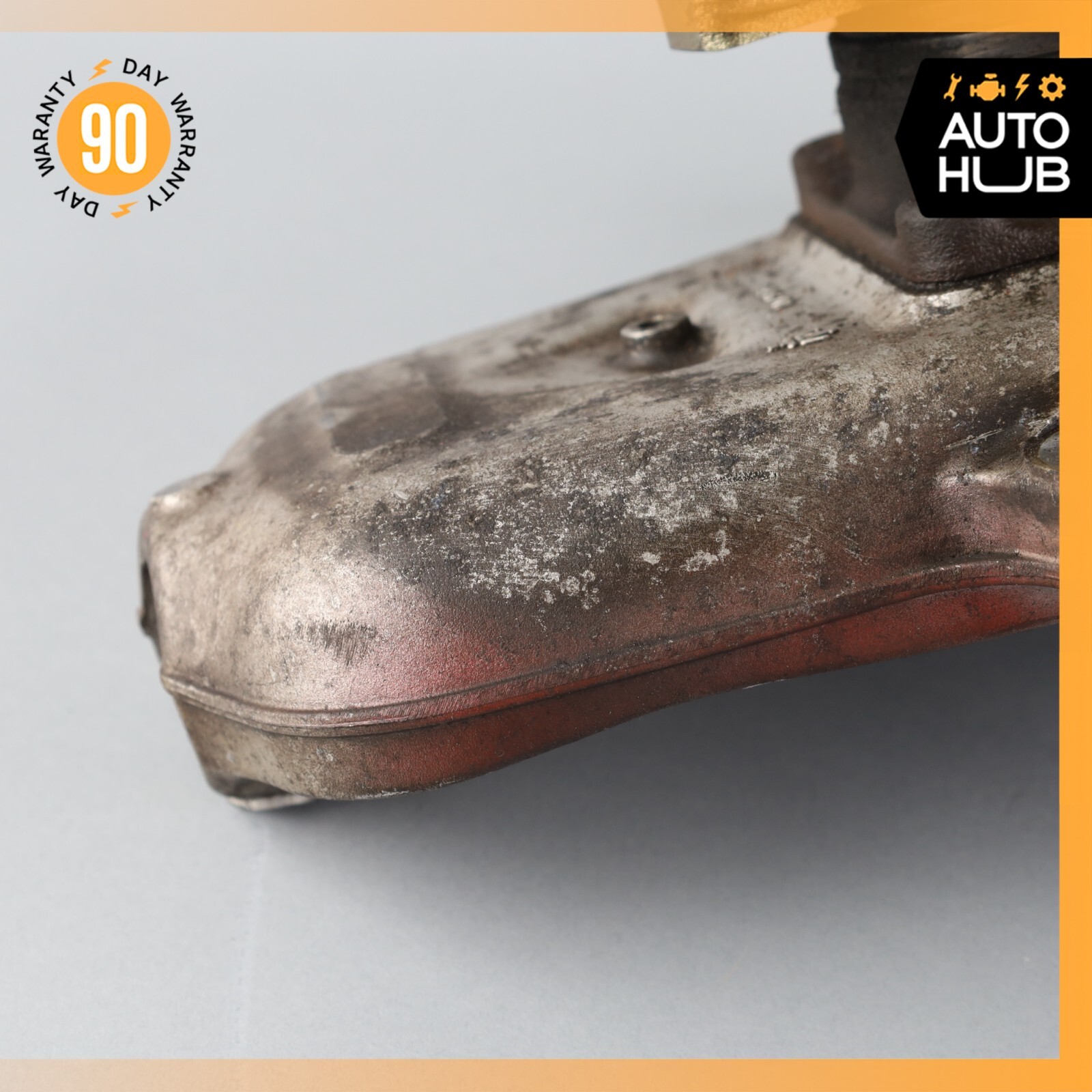03-10 Maserati Quattroporte M139 Front Left Side Spindle Knuckle Hub OEM 29k