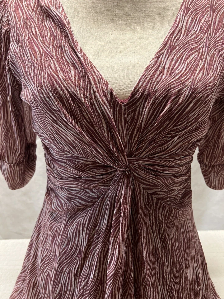 Blusa para mujer New York & Company blanca púrpura cebra tira de tigre nudo sintético talla S Foto 2 de 4