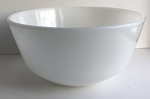 Milk Glass Large White Mixing Bowl Anchor Hocking Fire King Vintage Super 8 1/2"