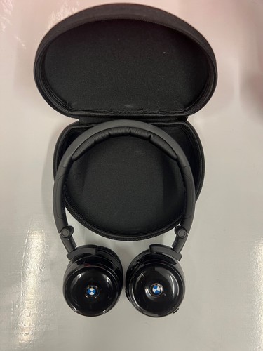 BMW Genuine IR Wireless Stereo Rear Headphones 5 7 X5 X6 X7 Series 65125A60946 - Picture 2 of 12
