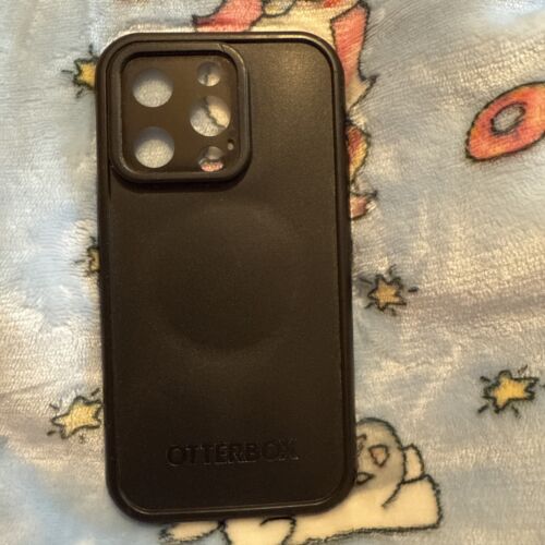 OtterBox Fre Case for iPhone 14 Pro for MagSafe, Waterproof (IP68), Shockpro - Zdjęcie 5 z 19