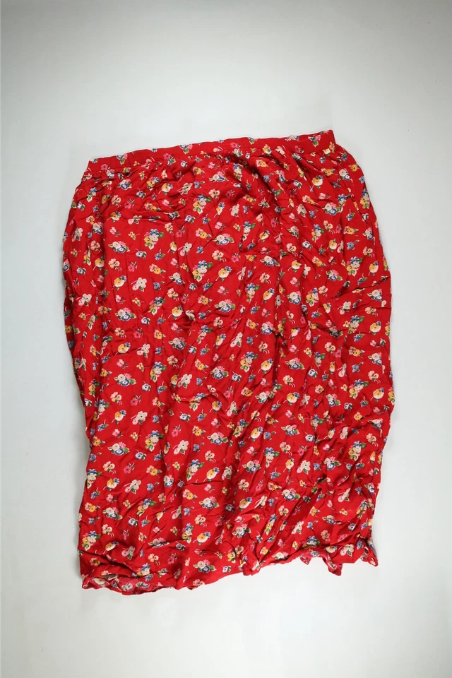 女式 Susan Bristol 红色花卉裙 M 码中号二手状况完好 — 第 3/4 张图片