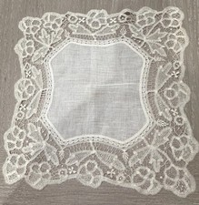Elaborate 19C Handmade LACE WEDDING HANDKERCHIEF 10"
