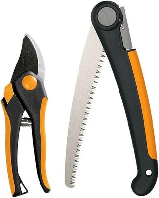 Fiskars Folding Saw & Pruner Set, Garden Clippers and Hand Saw Combo for Pruning
