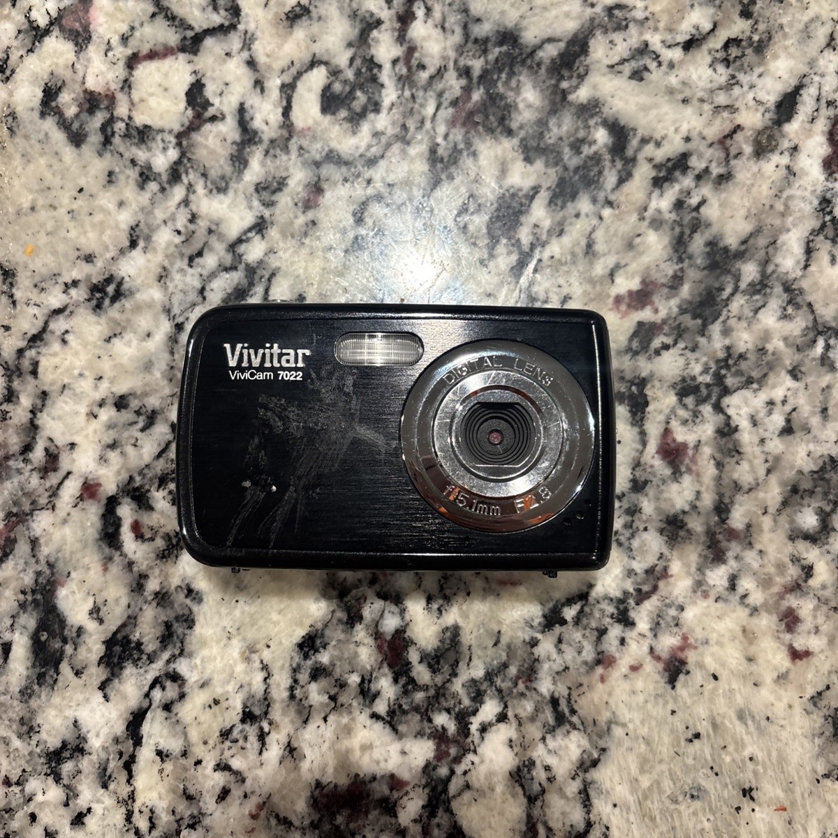 Vivitar ViviCam 7022 7.0MP Digital Camera (Tested Working) Point