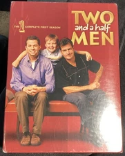 *New/Sealed* Two and a Half Men: Complete First Season 1 DVD, 2007, 4-Disc Set