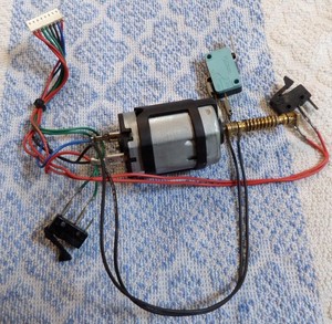 Antriebsmotor incl Microschalter u. Zahnräder  für Saeco & Philips HD8769 Moltio