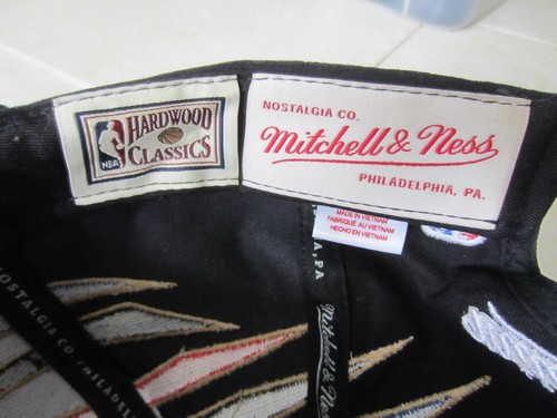 NEW Chicago Bulls Mitchell Ness 1997 NBA Champions Snapback Hat Cap - Picture 3 of 5