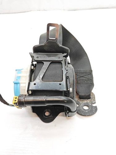 Volkswagen PASSAT B7 2011 Vorne links Sicherheitsgurt vorne 3C1857705P TUP18132