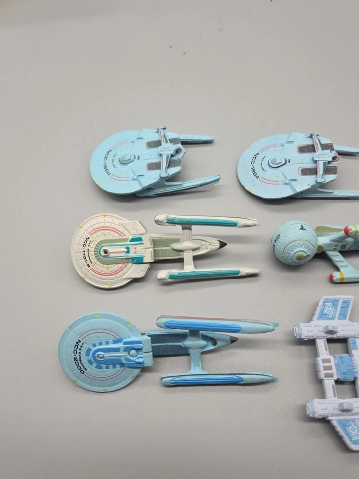 Star Trek U.S.S. Enterprise, U.S.S Excelsior NCC 2000 Galoob Lot Of 8 - Image 4 of 4