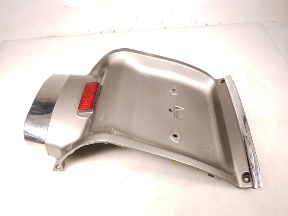 02 Honda Goldwing GL1800 Rear Tail Fender Fairing Cover Silver 80100-MCA-0000 - Imagem 4 de 4