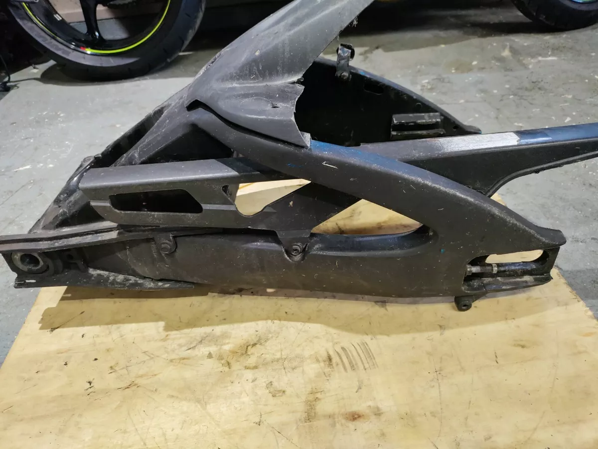 2009 2016 SUZUKI GSXR 1000 OEM SWINGARM ASSEMBLY eBay