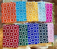 Pochettes Zippées en Velours Brocard Marocain – 10 Teintes Élégantes au Choix