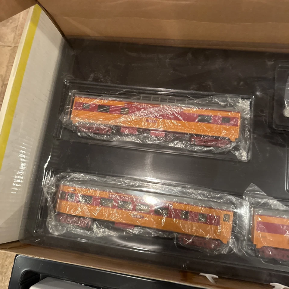 Rail King Ready-To-Run Set STEAM PASSENGER SE4-6-2 Steam Item #30-4068-0 - Image 4 of 4